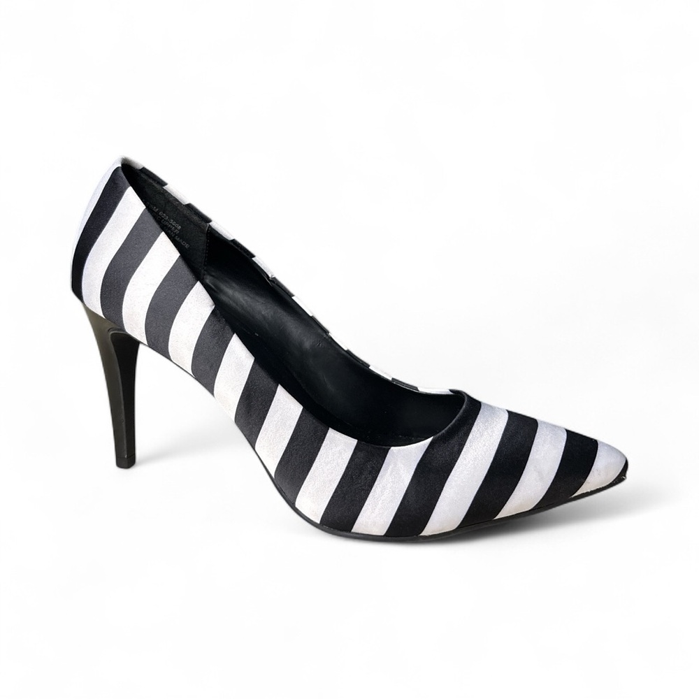 a.n.a Black White Striped Pumps Pointed Toe Heels Size 8.5 - Picture 2 of 9
